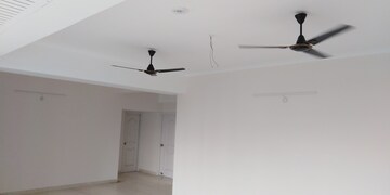 Room in 3 BHK Apartment at Azeagaia Botanica, Vrindavan Yojna – for Rent