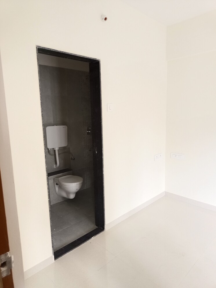 Washroom, raunak-bliss 1 Bedroom 425 Sq.Ft. Apartment In Ghodbunder Road Thane 8967977
