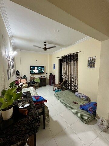 Team Area in 1 BHK Apartment at Elegant Heritage, Viman Nagar – for Rent
