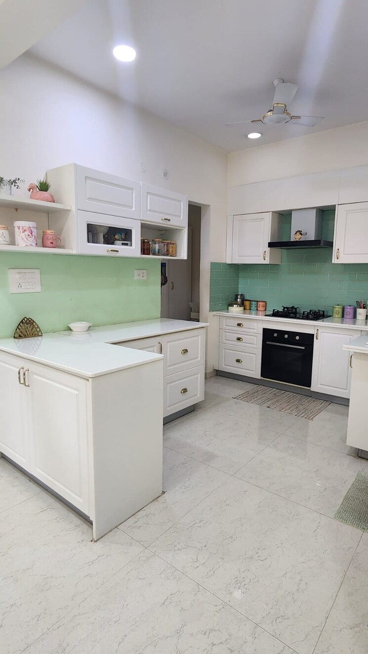 Kitchen, crown-whistling-woods 3 Bedroom 1735 Sq.Ft. Apartment In Kokapet Hyderabad 8967933