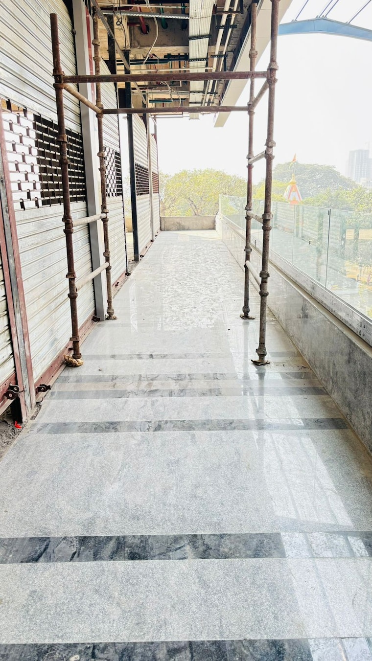 Balcony, ska-arcadia Commercial Shop 275 Sq.Ft. In Wave City Ghaziabad 8968052