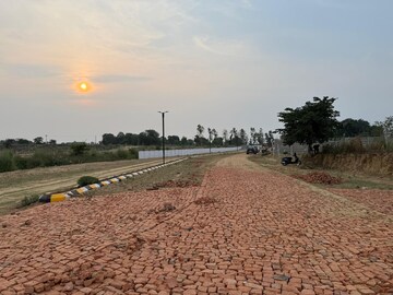 Plot For Sale in Sultanpur Road