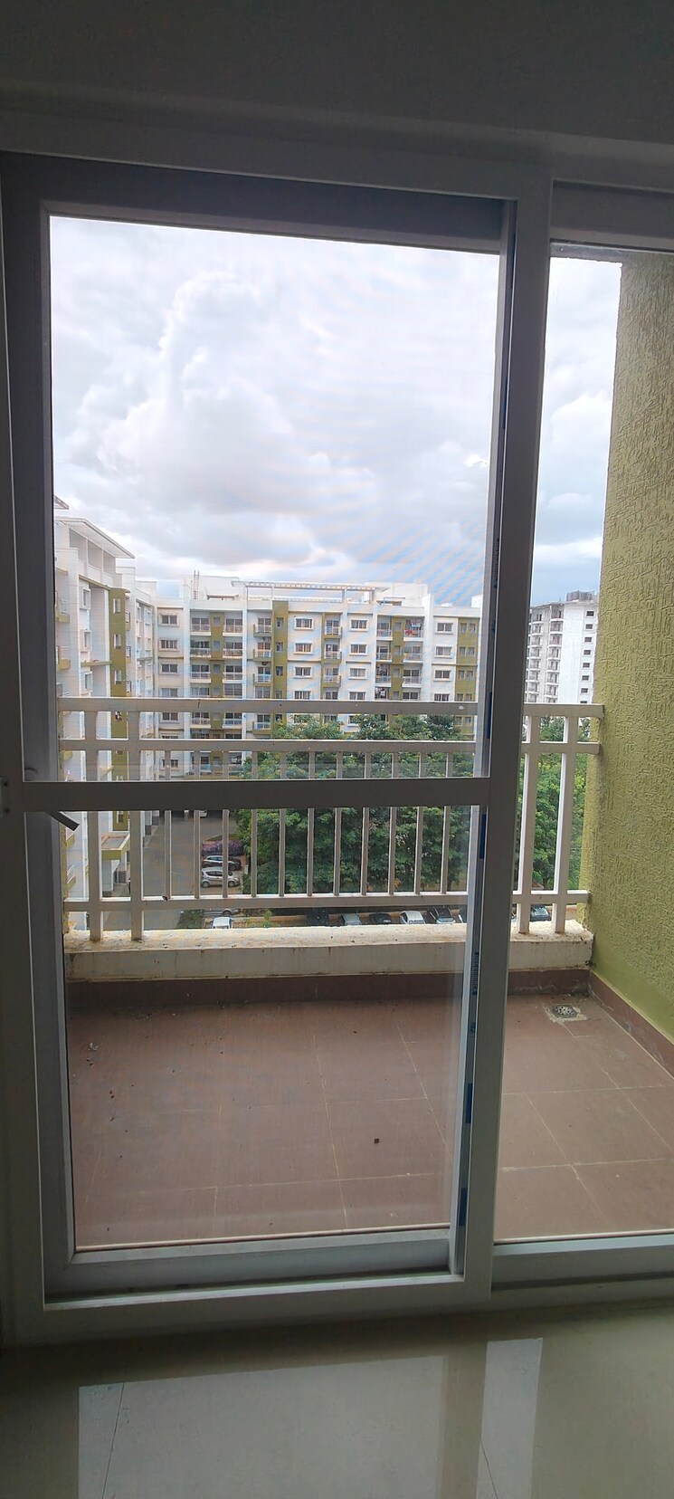 Balcony, ozone-urbana-pavilion 2.5 Bedroom 1408 Sq.Ft. Apartment In Devanahalli Bangalore 8968043