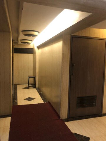 Room in 2 BHK Apartment at Sangita Apartments Colaba, Colaba – for Rent