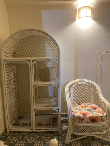Bathroom in 2 BHK Apartment at Verem – for Rent