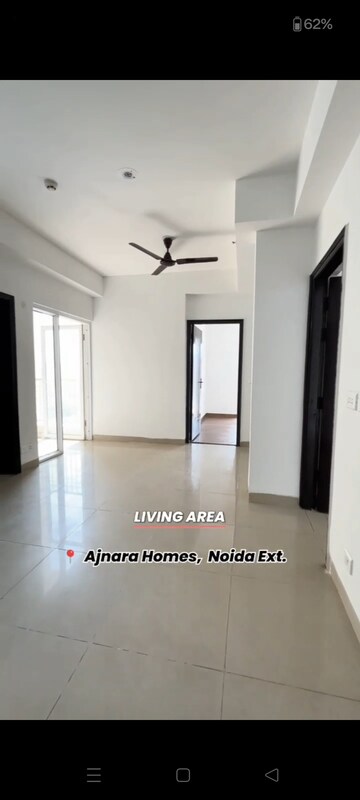 Room in 2 BHK Apartment at Ajnara Homes, Sector 16b Greater Noida – for Sale
