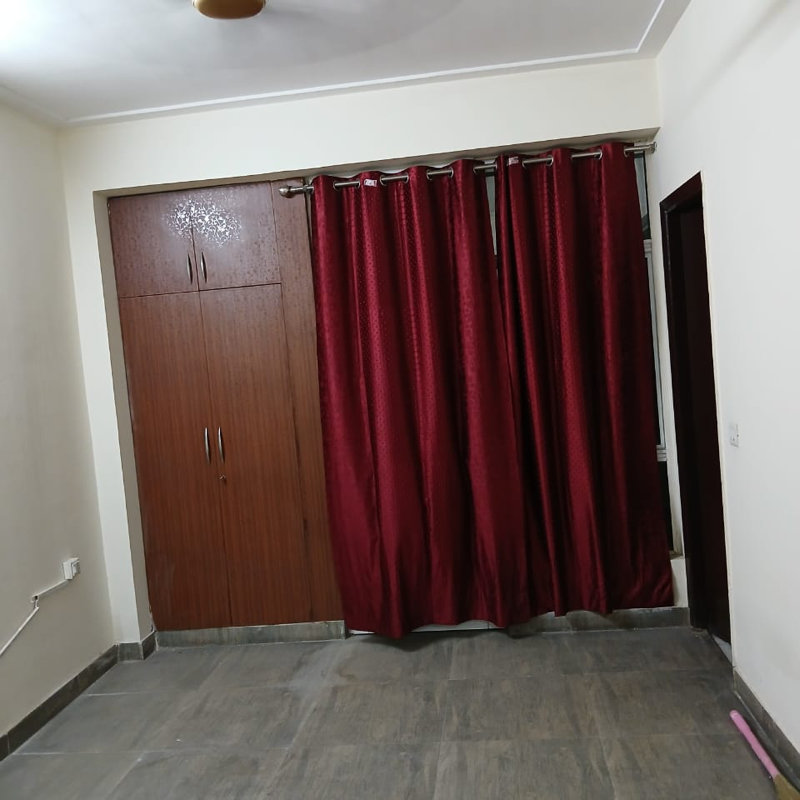 2.5 BHK + Pooja Room 1225 Sq.Ft. Apartment in Gaur City 2 - 12th Avenue