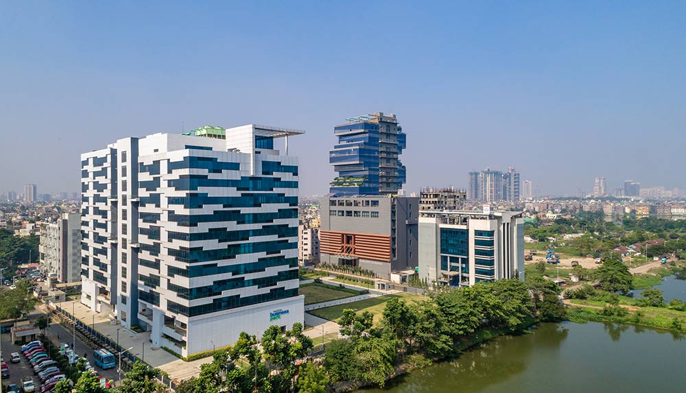 Office Space For Sale in South City Businesspark