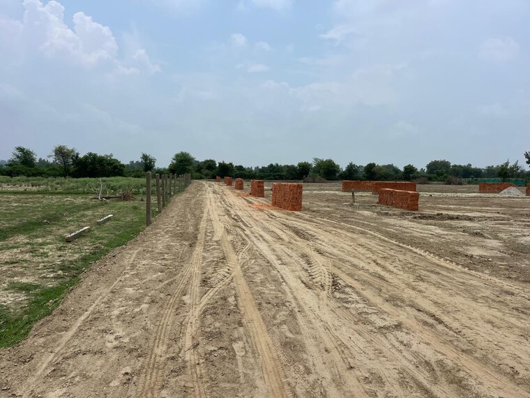 undefined, gomti nagar  1250 Sq.Ft. Plot In Gomti Nagar Lucknow 8968226