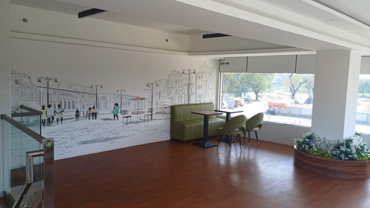  Parking, ska-arcadia Commercial Office Space 450 Sq.Ft. In Wave City Ghaziabad 8968229
