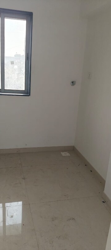 Room in 2 BHK Apartment at Vatsala Apartment Andheri, Andheri East – for Rent
