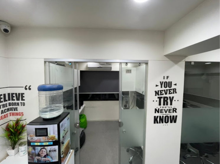 Team Area, science city Commercial Office Space 1410 Sq.Ft. In Science City Ahmedabad 8968240