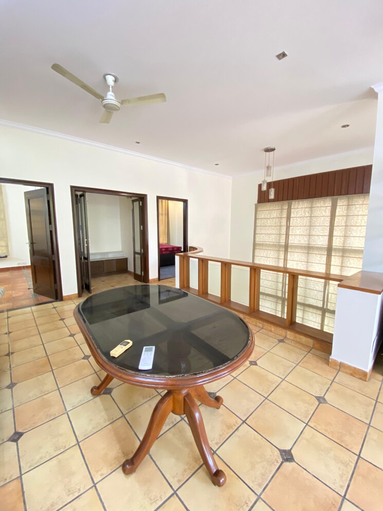 Team Area, green-wood-city 4 Bedroom 275 Sq.Yd. Villa In Sector 45 Gurgaon 8968215