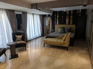 4 BHK Apartment For Rent in Prabhadevi