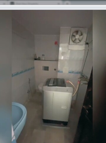 Bathroom in 3 BHK Builder Floor at Pitampura – for Rent