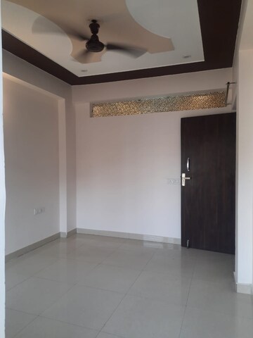 Room in 3 BHK Builder Floor at Orchid Island, Sector 51 – for Rent