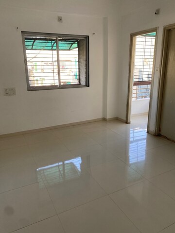 Room in 2 BHK Apartment at Sabarmati – for Rent