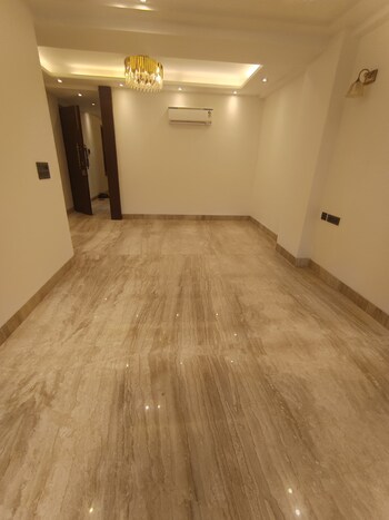 3 BHK Builder Floor for Sale in Shivalik Colony, Delhi