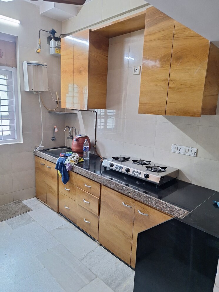 Kitchen, andheri east Pg For Girls In Andheri East 8968378