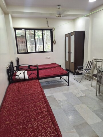 Room in  Pg at Andheri East – for Rent