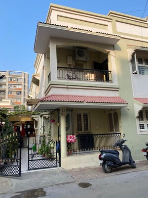 3 BHK Villa – Exterior View View at Motera - for Sale