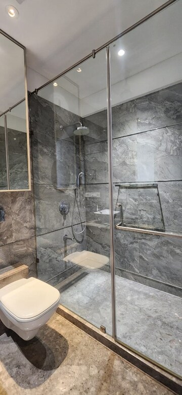 Bathroom in 5 BHK Apartment at Supreme Epitome, Chembur – for Rent