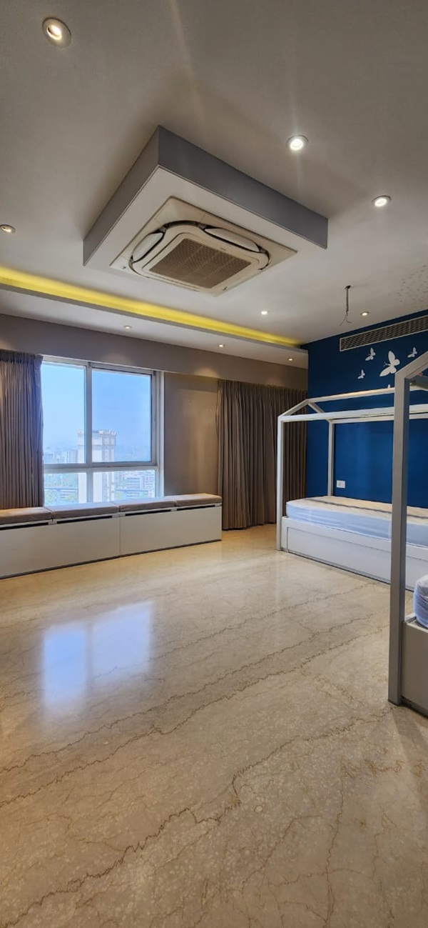 5 BHK 4290 Sq.Ft. Apartment in Supreme Epitome