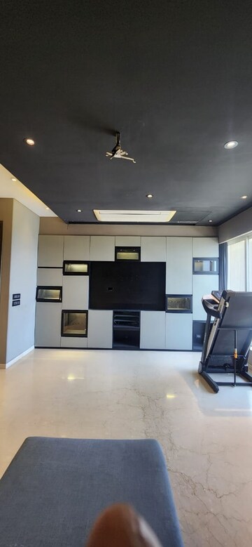 Kitchen in 5 BHK Apartment at Supreme Epitome, Chembur – for Rent