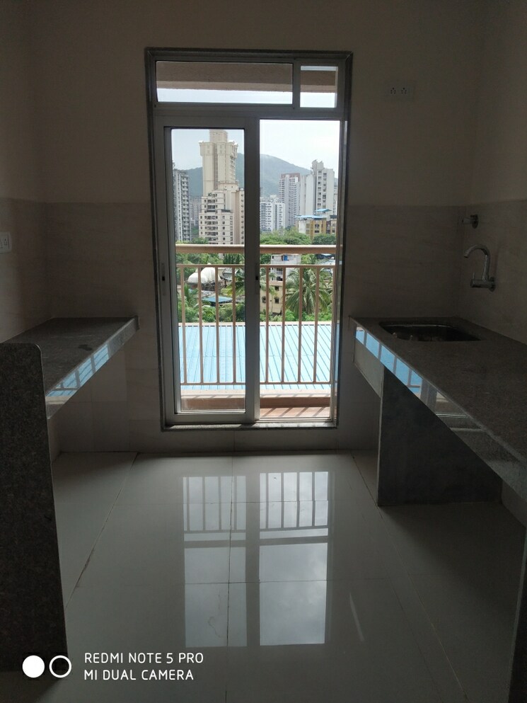 Room, metropolis-aquaris-phase-1 1 Bedroom 600 Sq.Ft. Apartment In Kasarvadavali Thane 8968447