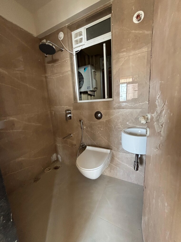 Bathroom, lashkaria-pearl 1 Bedroom 351 Sq.Ft. Apartment In Jogeshwari West Mumbai 8968452