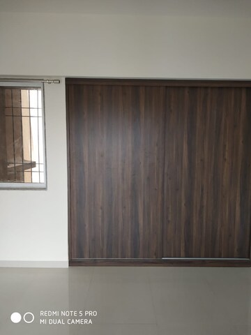Room in 2 BHK Apartment at Squarefeet Ace Square, Ghodbunder Road – for Rent