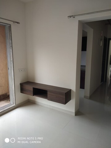 Room in 2 BHK Apartment at Squarefeet Ace Square, Ghodbunder Road – for Rent