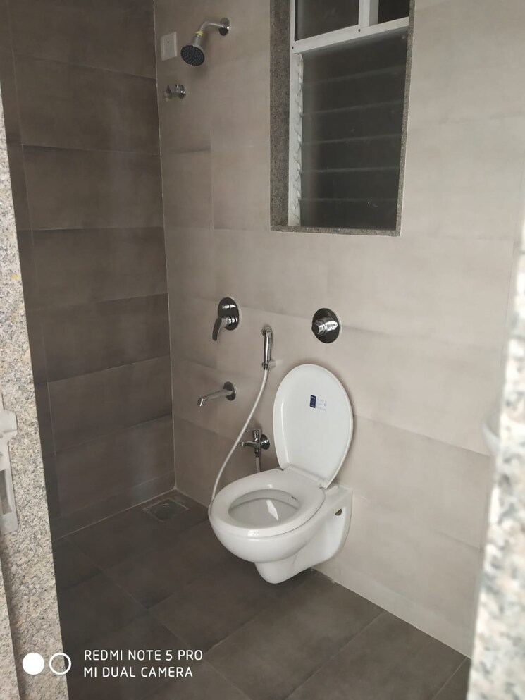 Bathroom, squarefeet-ace-square 2 Bedroom 634 Sq.Ft. Apartment In Ghodbunder Road Thane 8968491