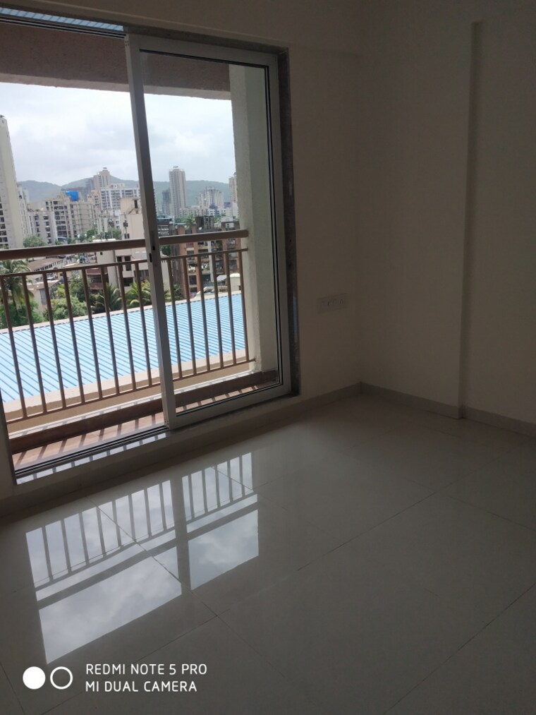 Balcony, metropolis-aquaris-phase-1 1 Bedroom 600 Sq.Ft. Apartment In Kasarvadavali Thane 8968532