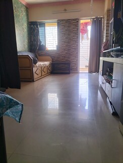 2 BHK + Pooja Room Apartment For Sale in Himgiri Lokupvan Phase II CHS Ltd
