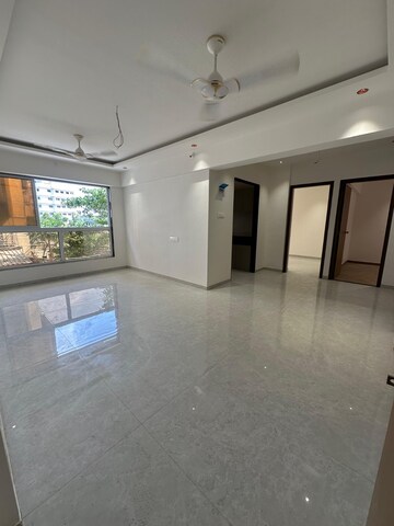 Room in 2 BHK Apartment at Crystal Amin Heritage, Nalasopara West – for Sale