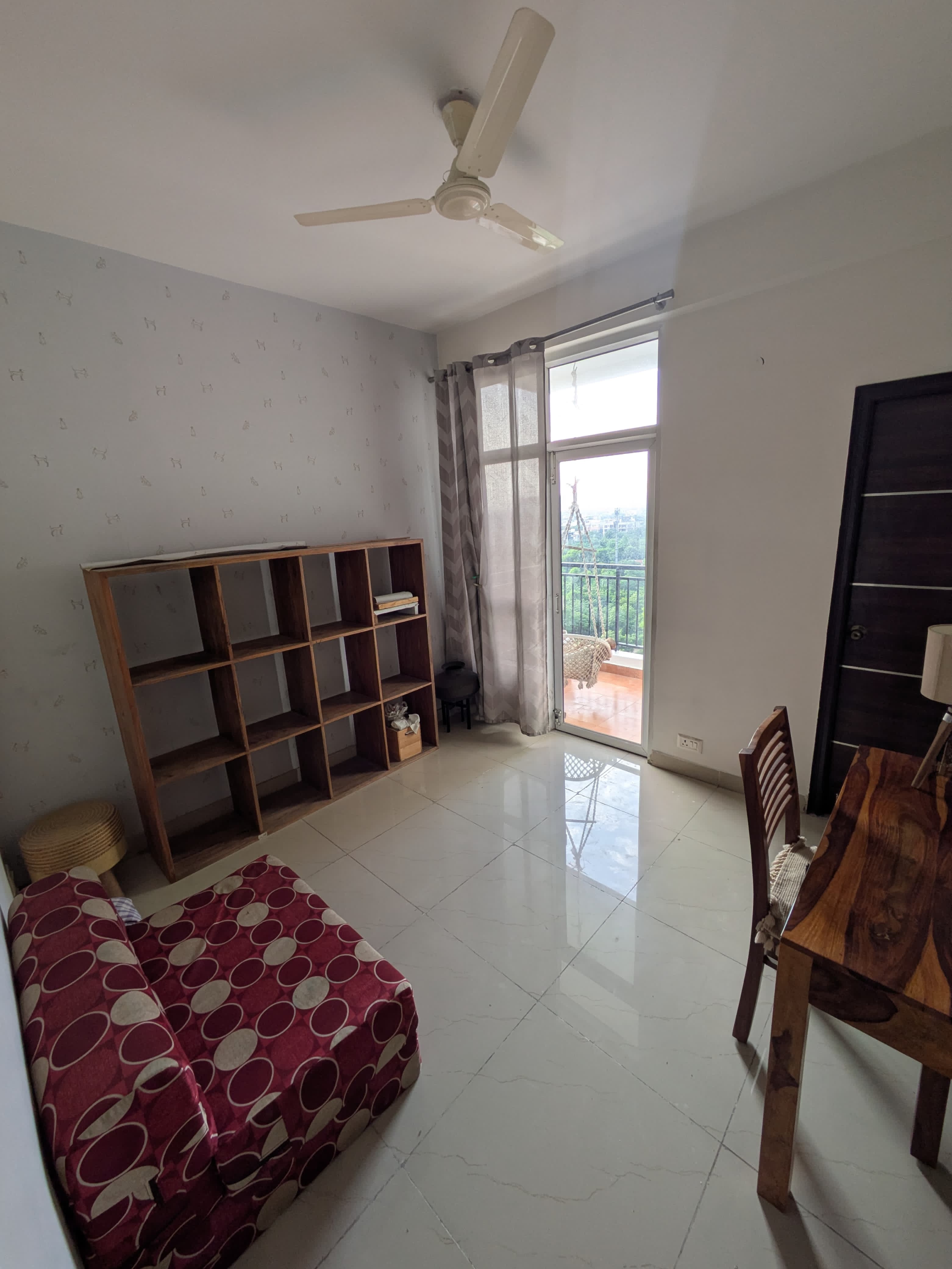 3 BHK + Extra Room Apartment For Rent in Indosam75