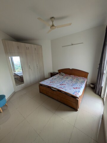 Bedroom in 3 BHK Apartment at Indosam75, Sector 75 – for Rent