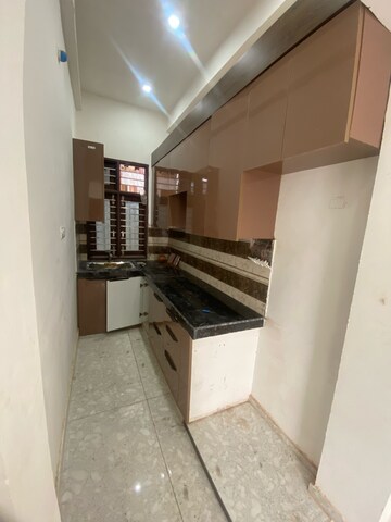 Master Bedroom in 1 BHK Villa at Gaur Yamuna City Plot, Gaur Yamuna City – for Rent