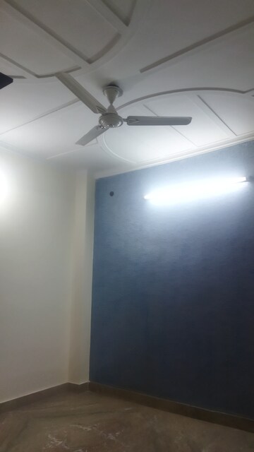 Room in 2 BHK Builder Floor at Govindpuri – for Sale