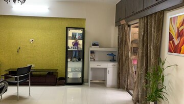 Furnished Amenities in 2 BHK Apartment at Kumar Urban Kubera Colony, Kondhwa – for Rent