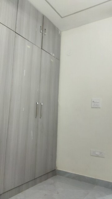 Building Lobby in 3 BHK Builder Floor at Govindpuri – for Sale