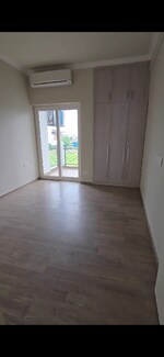 2.5 BHK + Study Room 1255 Sq.Ft. Builder Floor in Central Park Cerise Suites