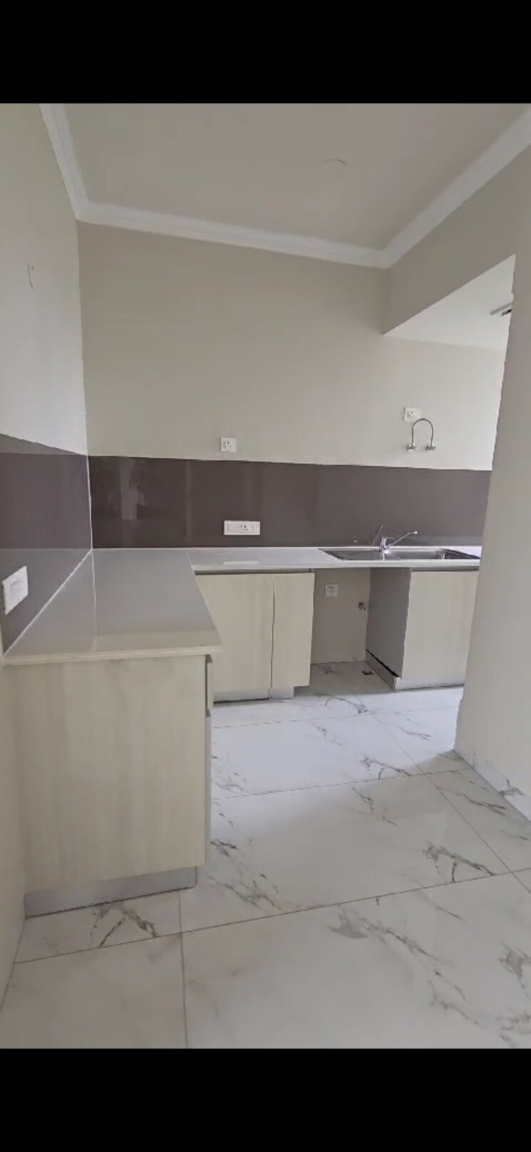 Kitchen, central-park-cerise-suites 2.5 Bedroom 1255 Sq.Ft. Builder Floor In Sohna Sector 33 Gurgaon 8968662
