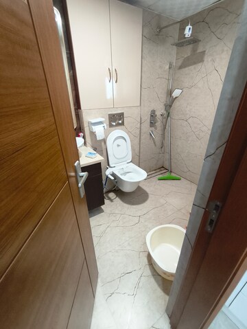 Bathroom in 4 BHK Apartment at Central Park Flower Valley Aqua Front Towers, Sohna Sector 33 – for Sale