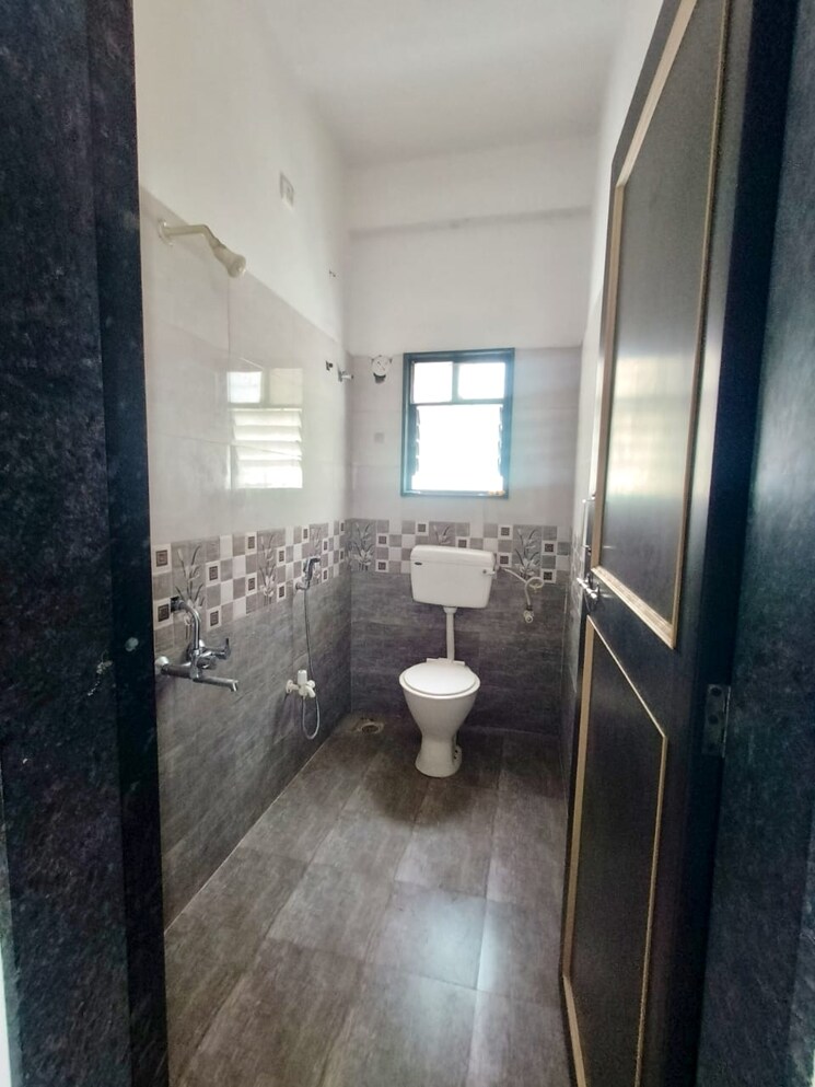 Bathroom, wadgaon sheri 1 Bedroom 540 Sq.Ft. Builder Floor In Wadgaon Sheri Pune 8968686