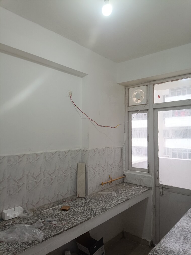 Kitchen, sarvome-shree-homes 3 Bedroom 645 Sq.Ft. Apartment In Sector 45 Faridabad 8968848