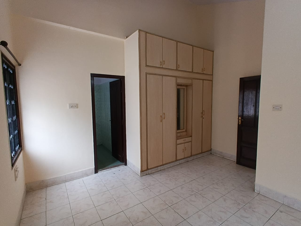 3 BHK + Extra Room Builder Floor For Rent in Karkardooma