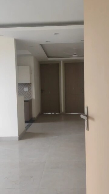 Room in 3 BHK Builder Floor at Canal Road – for Sale