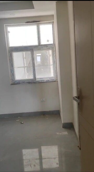 Room in 3 BHK Builder Floor at Canal Road – for Sale